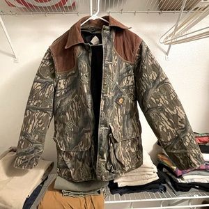RARE vintage camo carhartt jacket. Size small blanket lined rare mossy oak camo